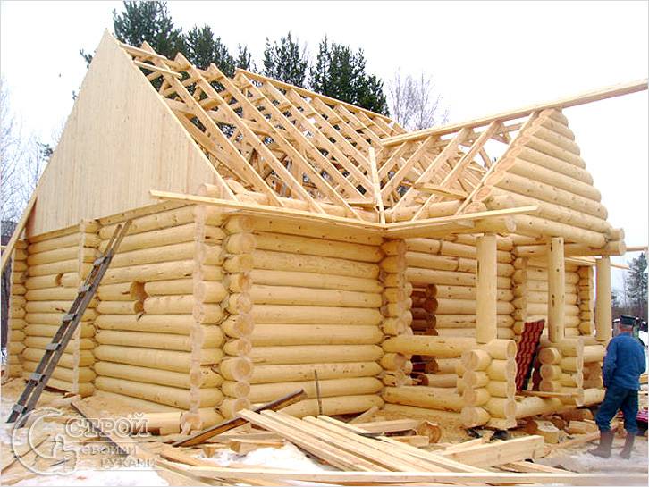 Как правильно построить крышу бани